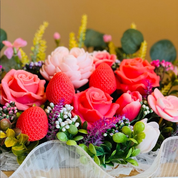 Flower - Picture 2 of 10